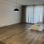 Rent 3 bedroom apartment in Sherbrooke