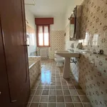 Rent 5 bedroom apartment of 110 m² in Ponte San Nicolò