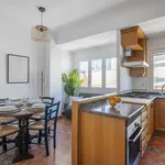 Rent 4 bedroom apartment in Alicante