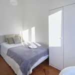 Rent a room in lisbon