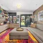 Rent 5 bedroom house in Manhattan