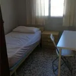 Alquilo 4 dormitorio apartamento de 80 m² en Huelva