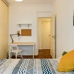 Rent a room in lisbon