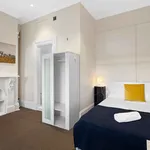 Rent 18 bedroom student apartment in Neutral Bay