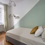 Rent a room in lisbon