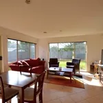 Rent 3 bedroom house in Cranbourne North