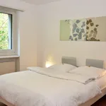 Miete 2 Schlafzimmer wohnung von 861 m² in Zurich