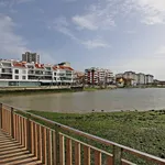 Rent 3 bedroom apartment of 145 m² in Barreiro e Lavradio