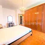 Rent 5 bedroom apartment of 130 m² in Perugia