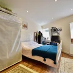 Rent 1 bedroom apartment in Kingston Upon Thames