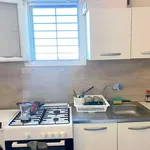 Rent 4 bedroom apartment in Rome