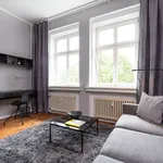 Miete 2 Schlafzimmer wohnung von 65 m² in Berlin