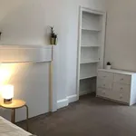 Rent a room in edinburgh