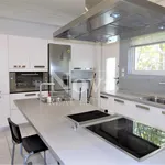 Rent 3 bedroom house of 310 m² in Halandri