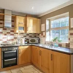 Rent 3 bedroom flat of 111 m² in Cheltenham