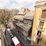 Rent a room of 142 m² in Barcelona