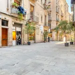 Rent 3 bedroom apartment of 92 m² in Barcelona