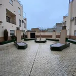 Rent 3 bedroom apartment of 86 m² in  Dos Hermanas