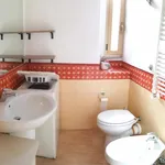 Rent 2 bedroom apartment of 45 m² in Roma