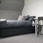 Rent 6 bedroom house in Liverpool