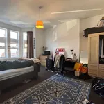 Rent 7 bedroom house in East Midlands