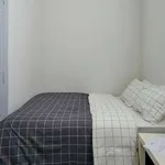 Rent a room in lisbon