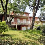 Rent 5 bedroom house of 184 m² in Ivrea