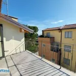 Affitto 4 camera appartamento di 85 m² in Bologna