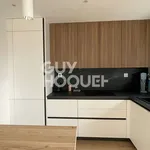 Rent 3 bedroom apartment of 69 m² in Mérignac