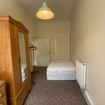 Rent 5 bedroom flat in Scotland