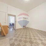 Affitto 5 camera appartamento di 130 m² in 46
 
 Civitavecchia