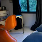 Appartement de 32 m² avec 2 chambre(s) en location à Rognes