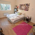 Rent 6 bedroom house in Hyde Park