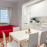 Rent a room of 101 m² in lisbon