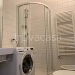 Rent 2 bedroom apartment of 60 m² in Milano