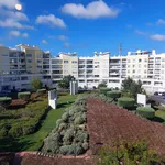 Rent 2 bedroom apartment of 103 m² in Oeiras