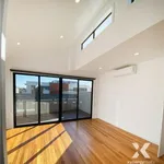 Rent 2 bedroom house in Essendon