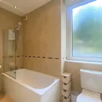 Rent 3 bedroom flat in Scotland