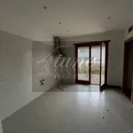 Rent 5 bedroom apartment of 160 m² in Rome