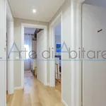 Rent 4 bedroom apartment of 91 m² in Padua