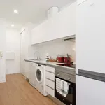 Rent 1 bedroom apartment of 50 m² in Porto