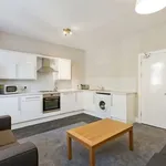 Rent 3 bedroom flat in Scotland