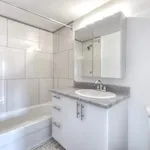 Rent 1 bedroom apartment in Montreal