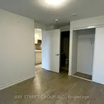 Appartement de 742 m² avec 2 chambre(s) en location à Richmond Hill (South Richvale)