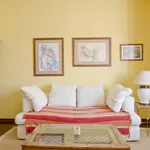 Rent 2 bedroom apartment in Lisbon