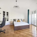 Rent a room in lisbon