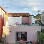 Rent a room of 120 m² in Moledo