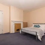 Rent 4 bedroom flat in Canterbury