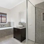 Rent 4 bedroom house in Werribee