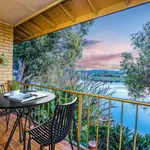 Rent 2 bedroom apartment in Burleigh Waters